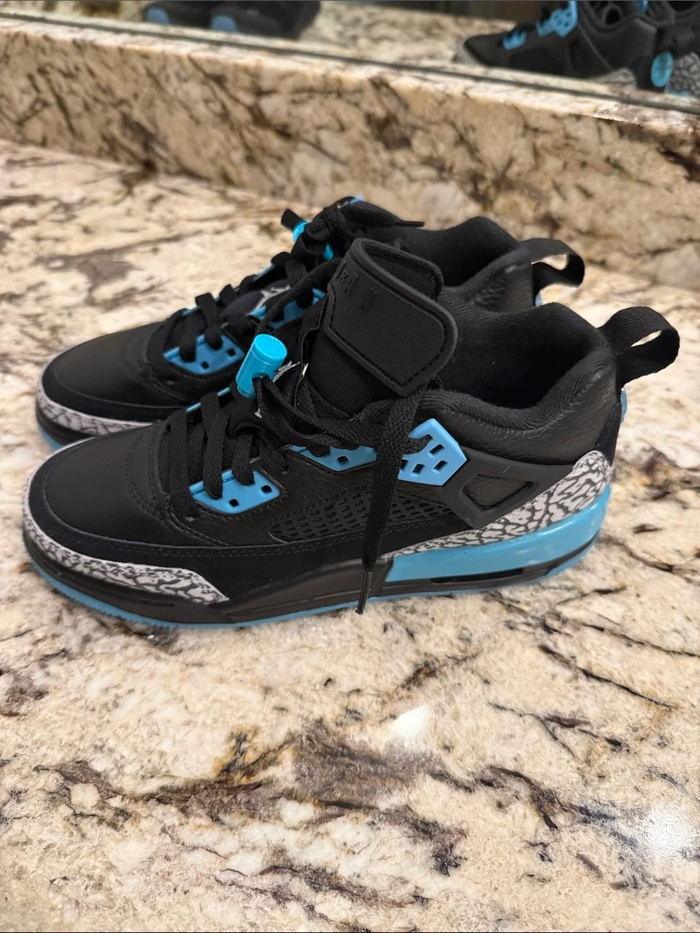 Jordan black lace